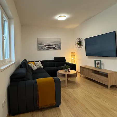 House Mia Holiday home