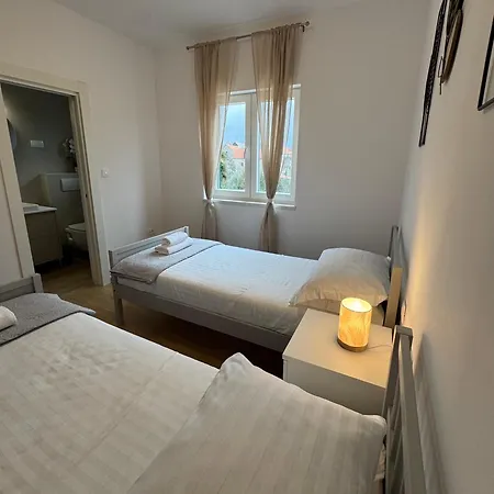 House Mia Holiday home Zadvarje
